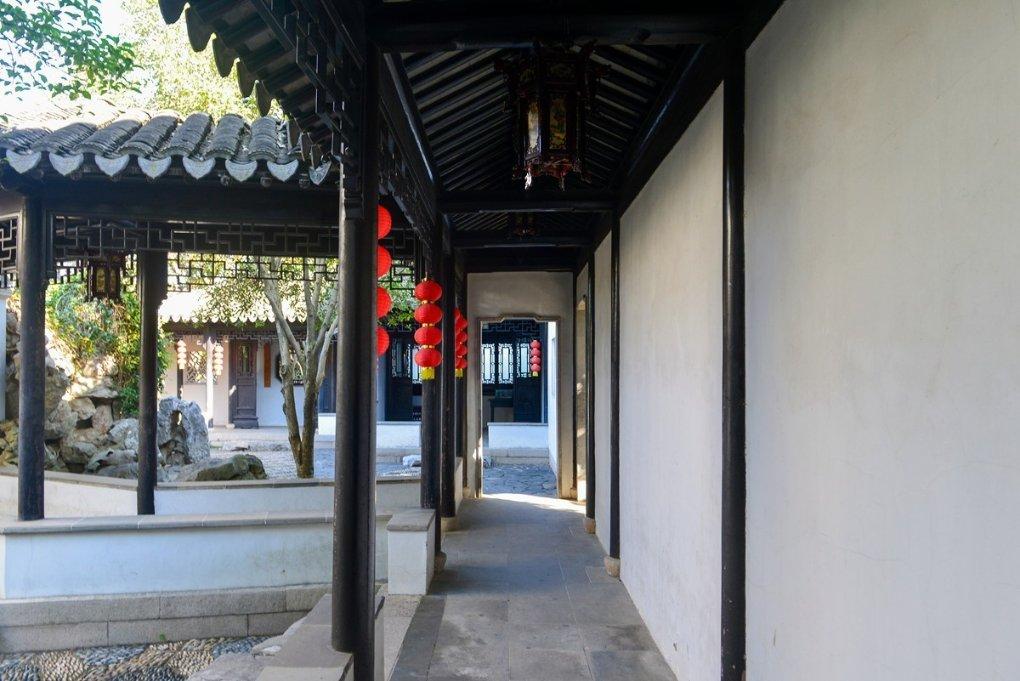 “寒冷的海岸”斯瓦尔巴，这里北极熊比人多 | 每日一图 狐瞰世界